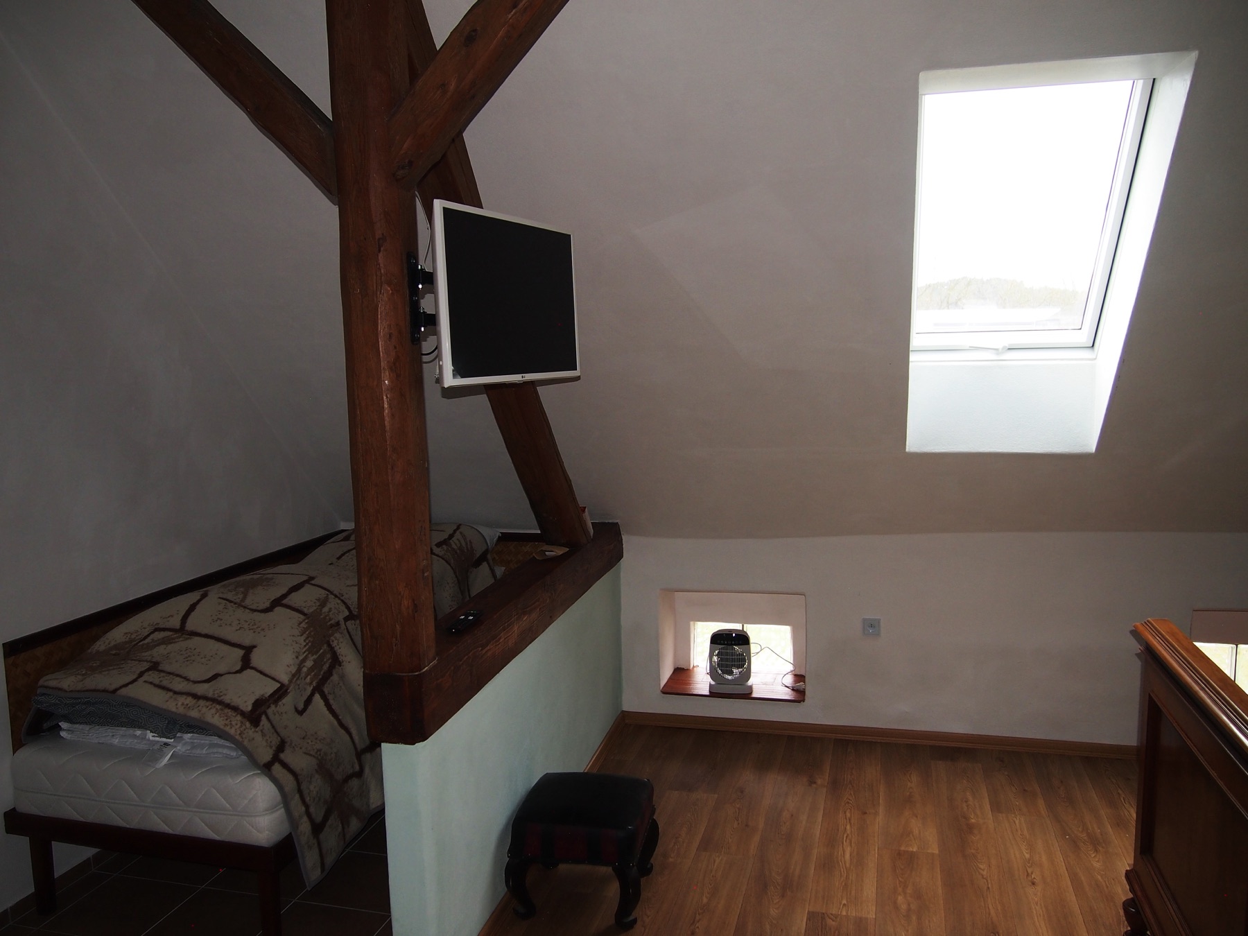 Pokoj v patře (posezení)